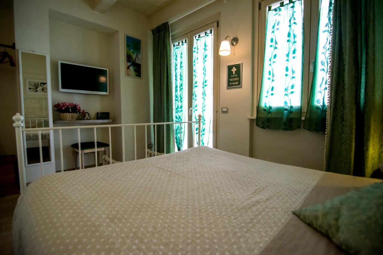 Il Piccolo Giglio Bed and Breakfast Porto SantʼElpidio Εξωτερικό φωτογραφία